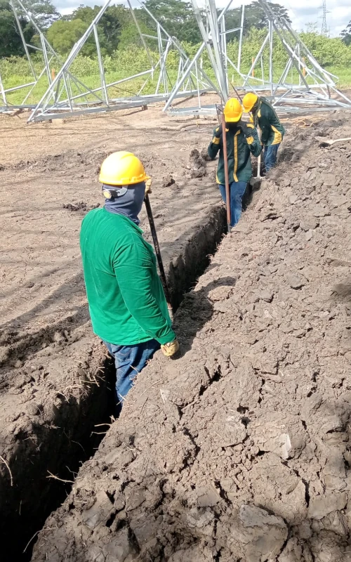 Líneas de transmisión eléctrica
